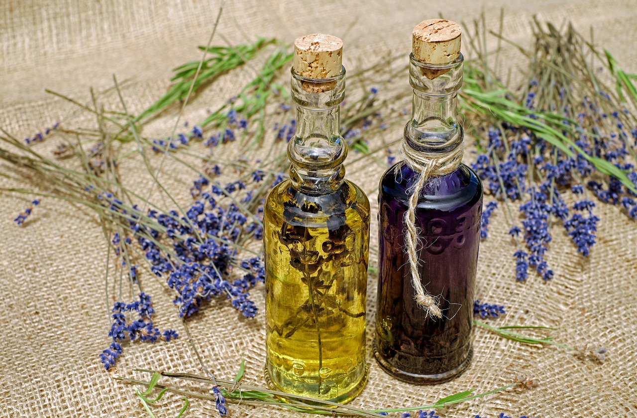 huiles à base de lavande, produits de Provence de la Ste Victoire